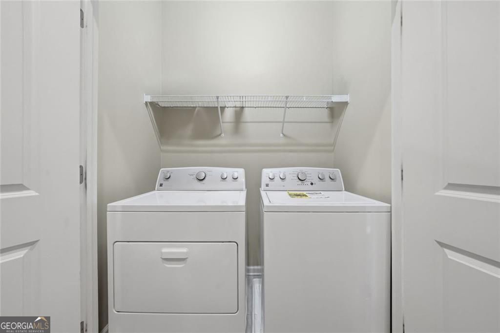 913 Telfair Close Property Photo 22