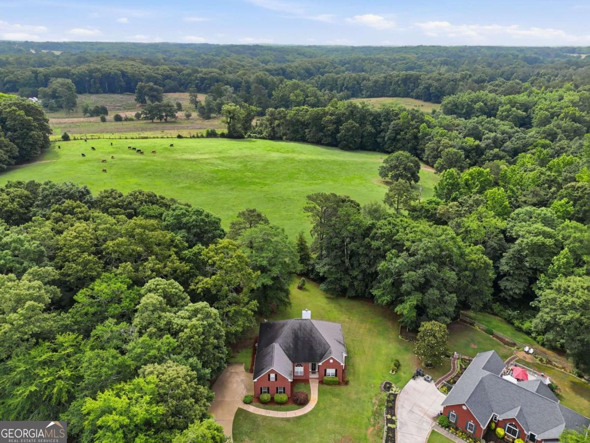 95 Old Hickory Lane Property Photo 4