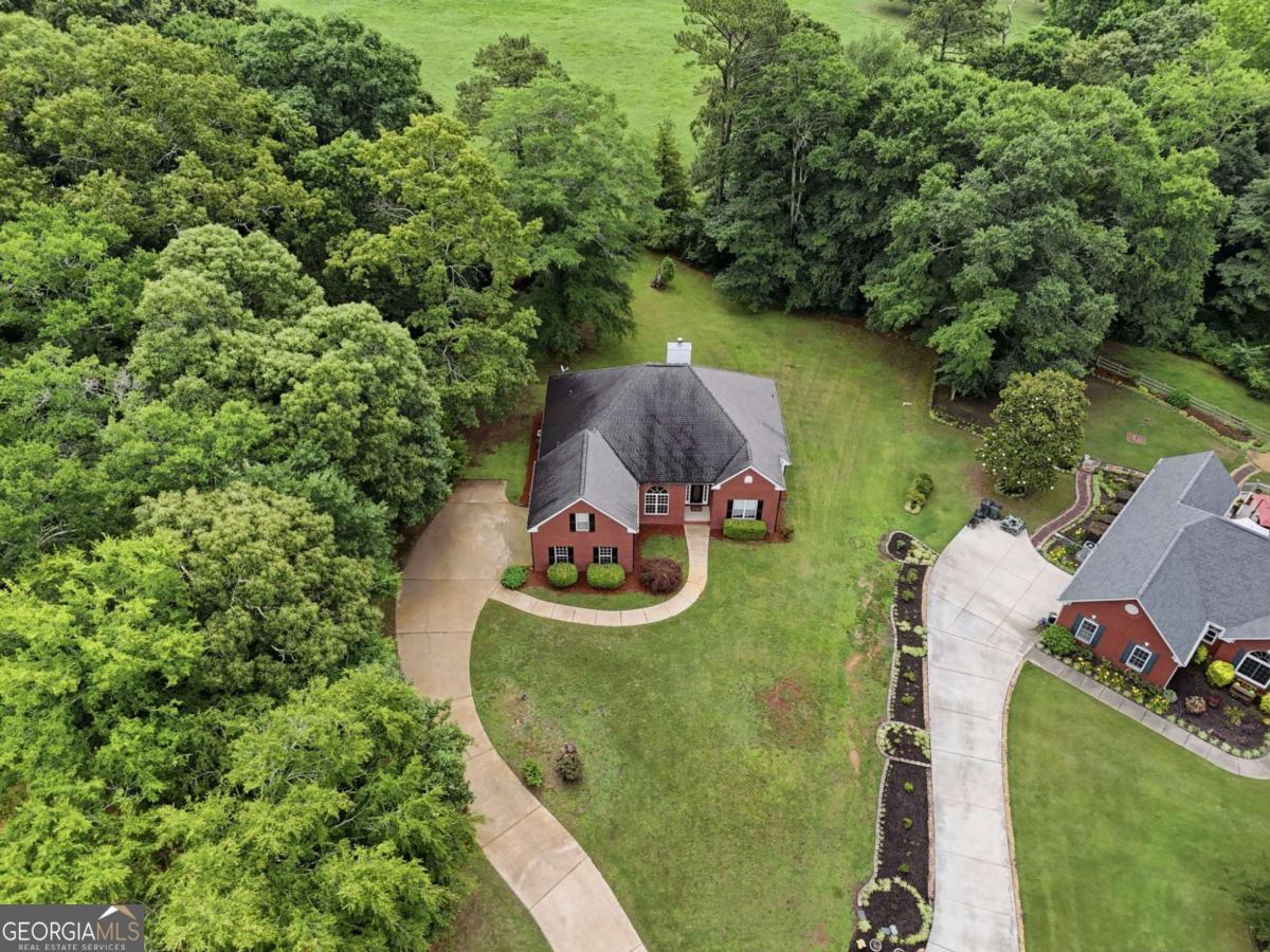 95 Old Hickory Lane Property Photo 5