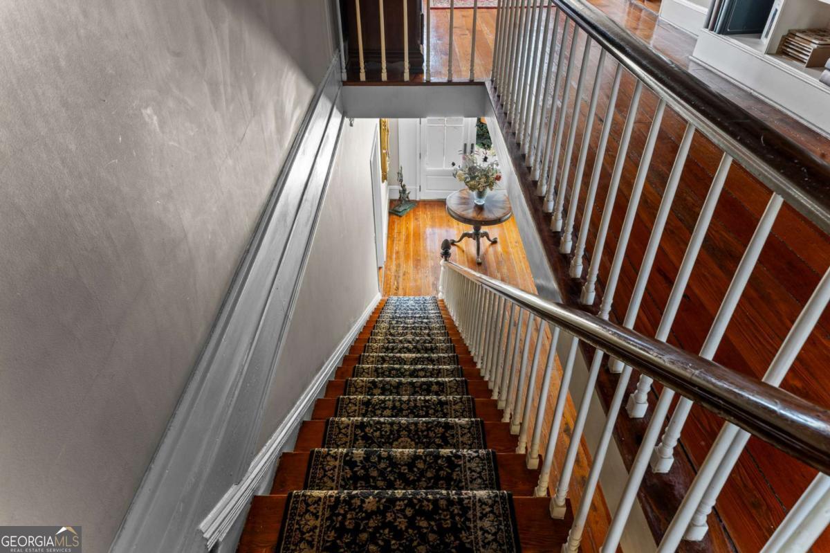 8075 Lakeview Road Property Photo 47
