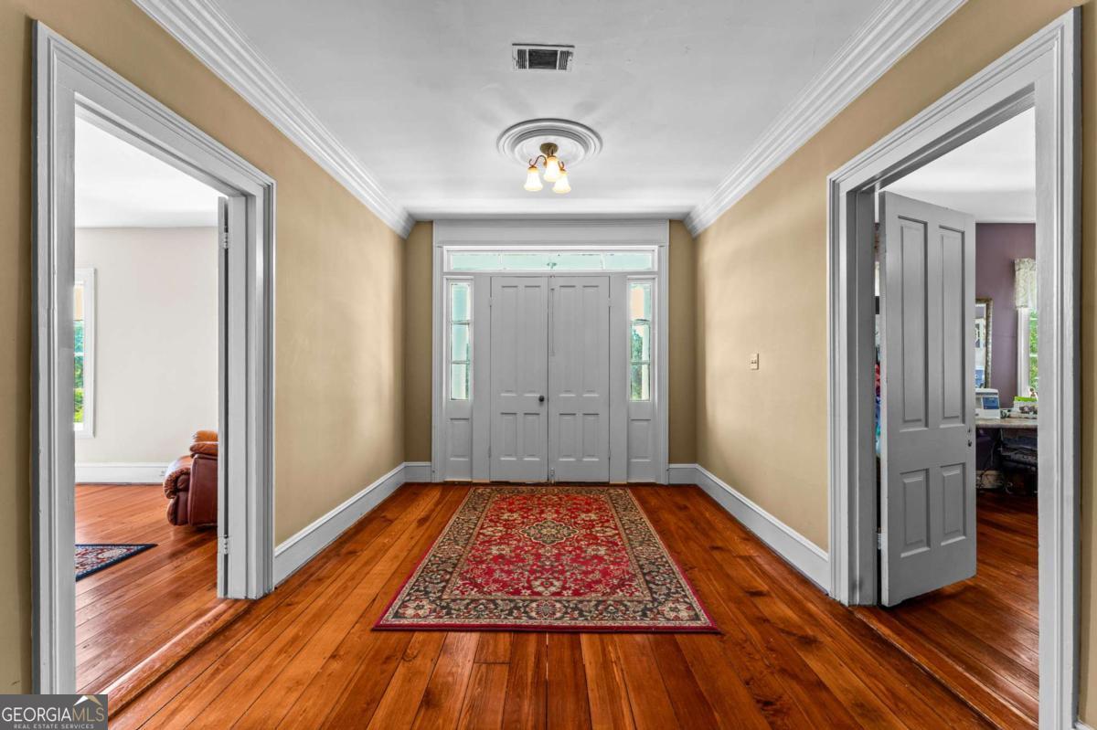 8075 Lakeview Road Property Photo 57