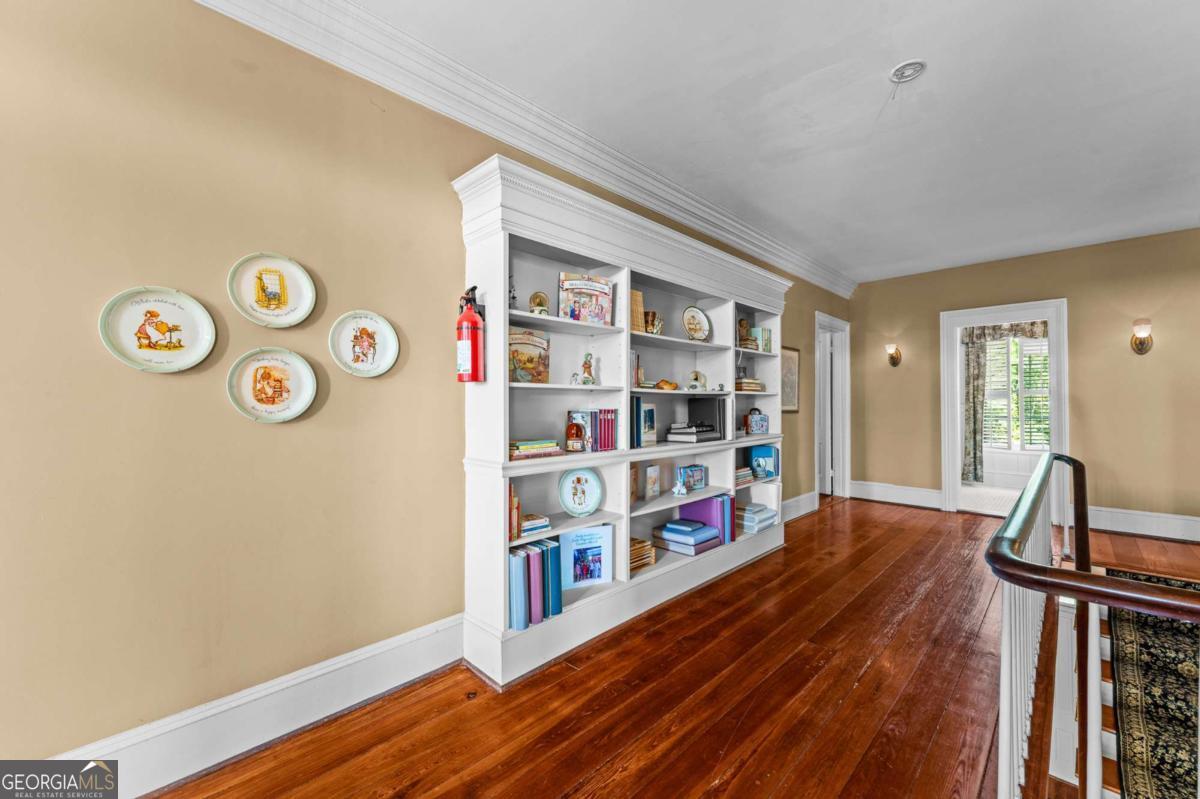 8075 Lakeview Road Property Photo 58