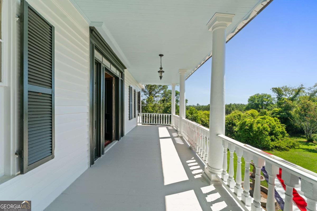 8075 Lakeview Road Property Photo 68