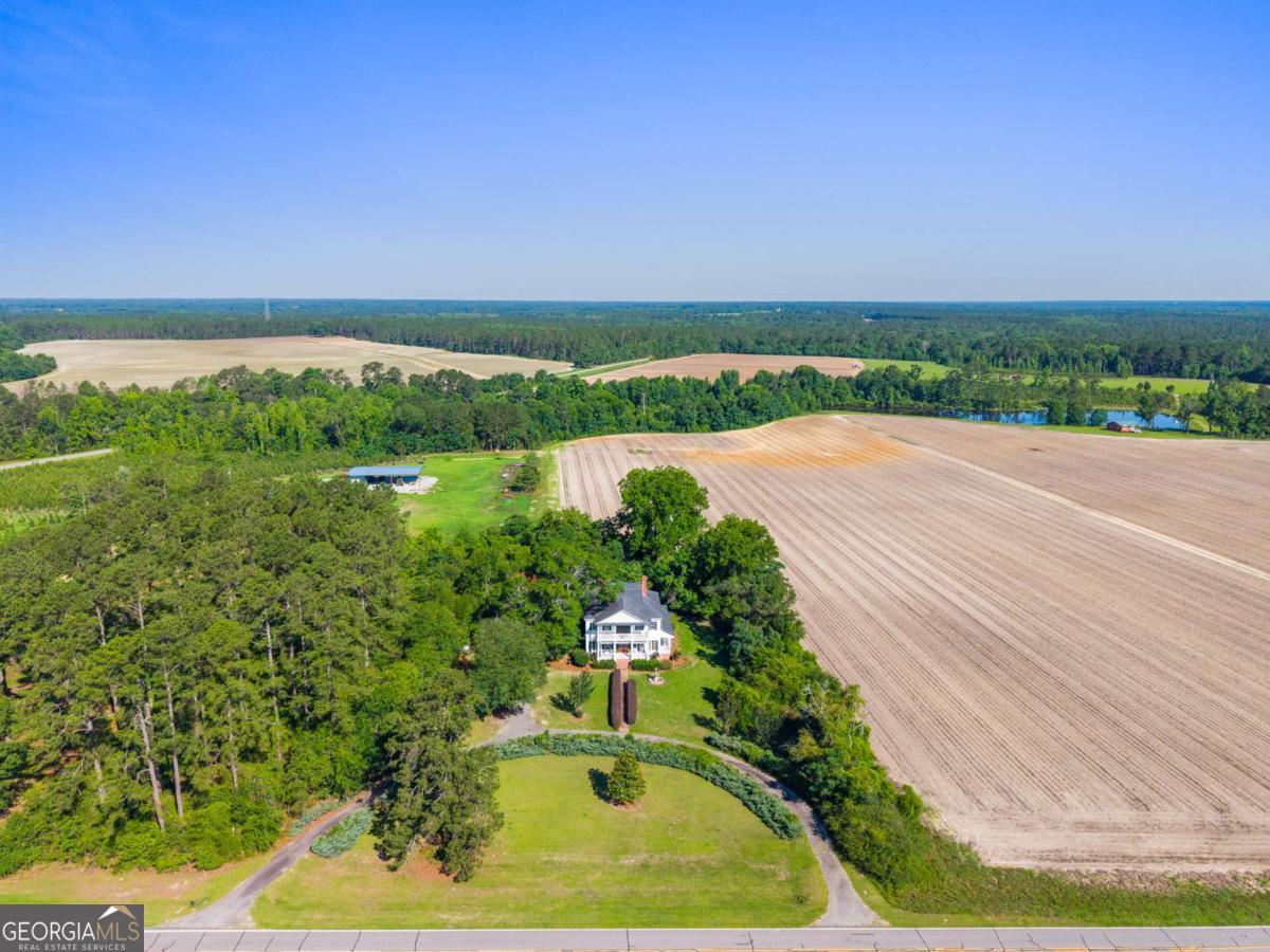 8075 Lakeview Road Property Photo 76