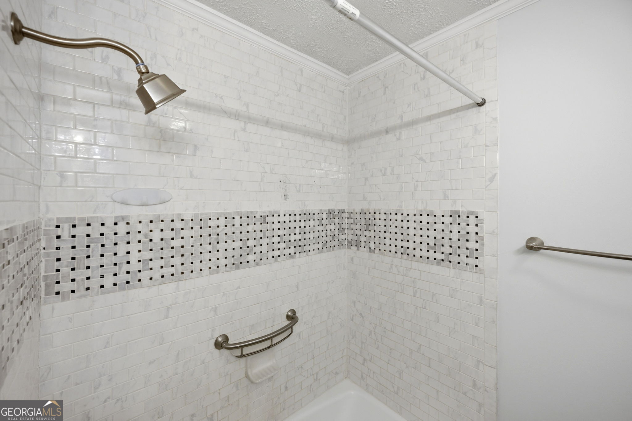 1215 Craddock Way Property Photo 25
