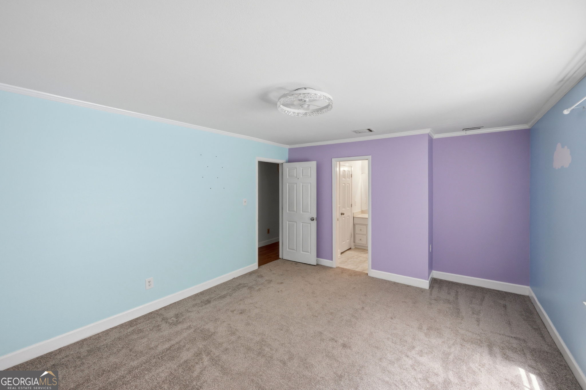1215 Craddock Way Property Photo 33
