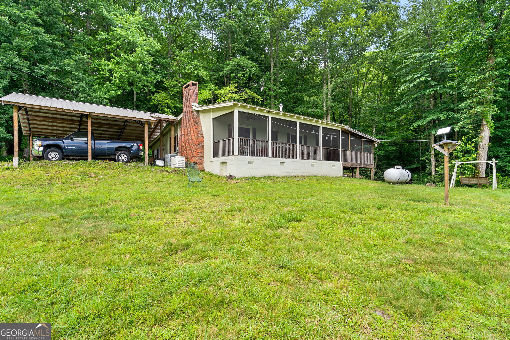 1449 Muskrat Creek Road Property Photo 3