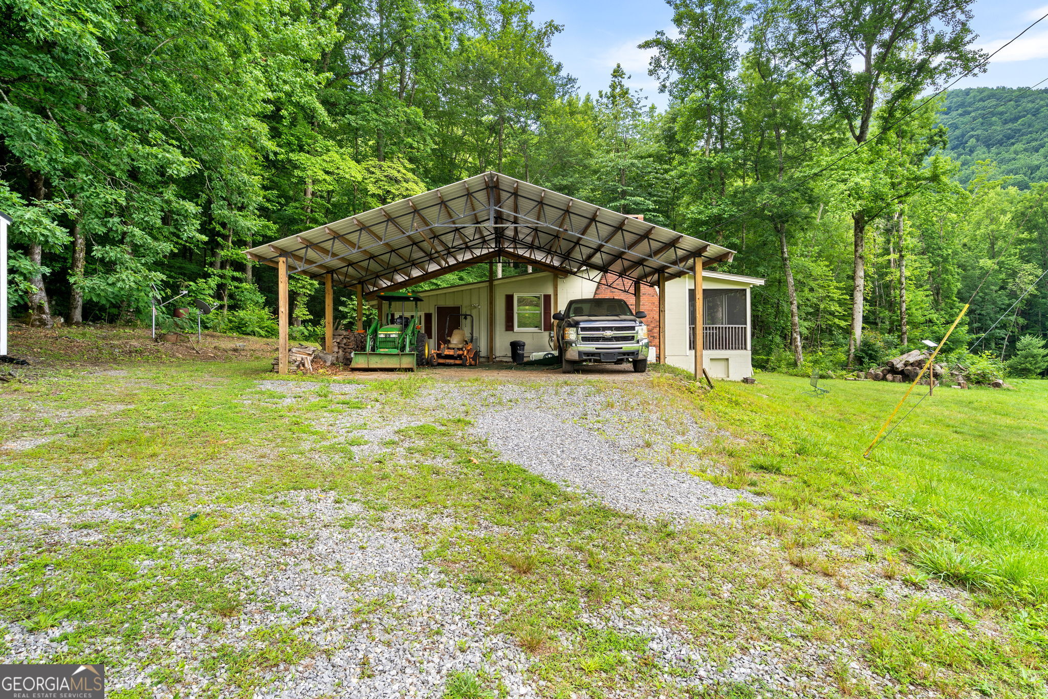 1449 Muskrat Creek Road Property Photo 6