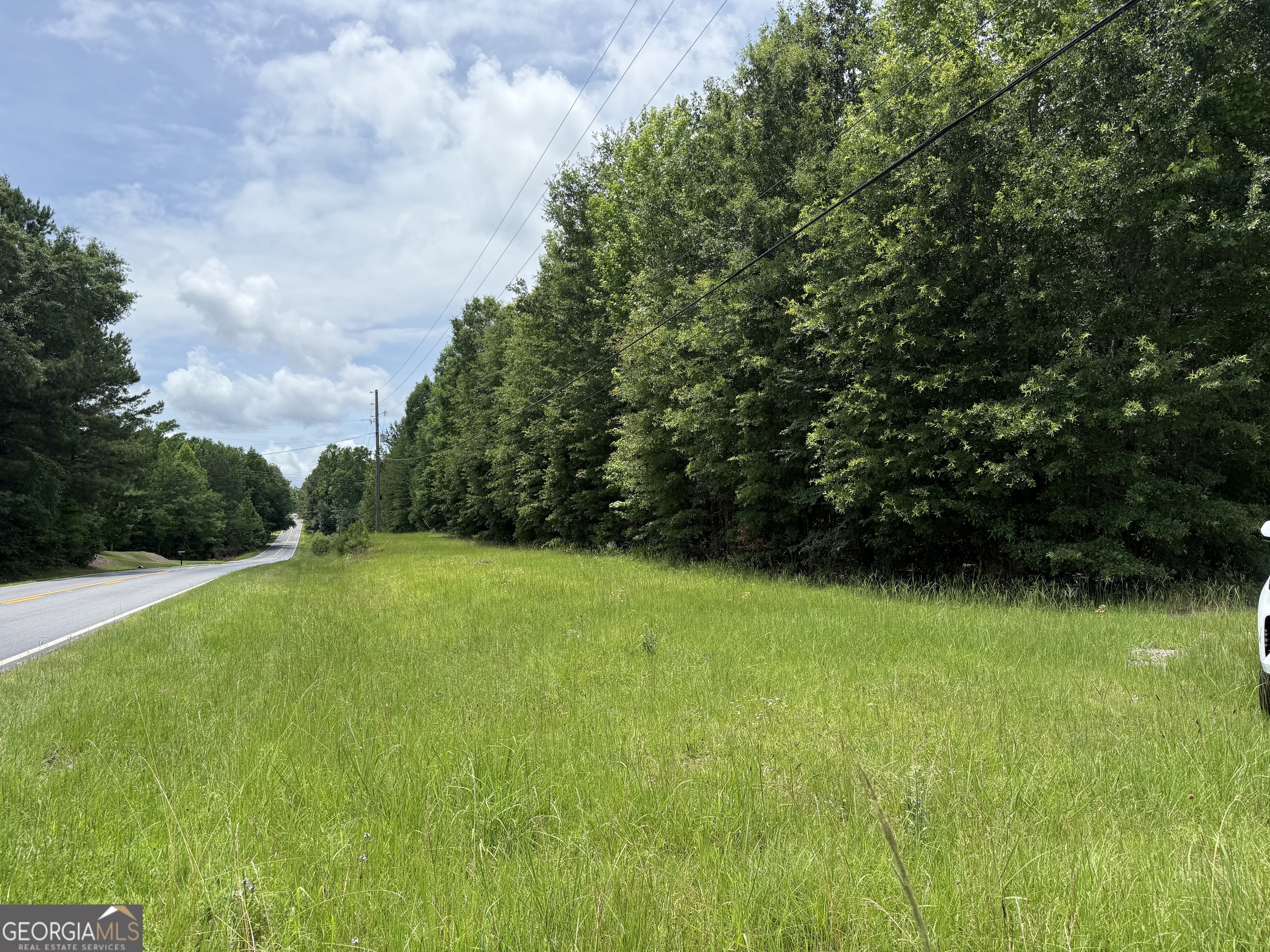 148 Hillview Road Property Photo 2