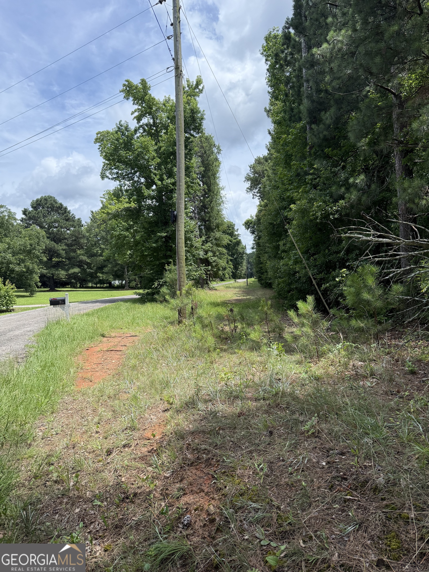 148 Hillview Road Property Photo 6
