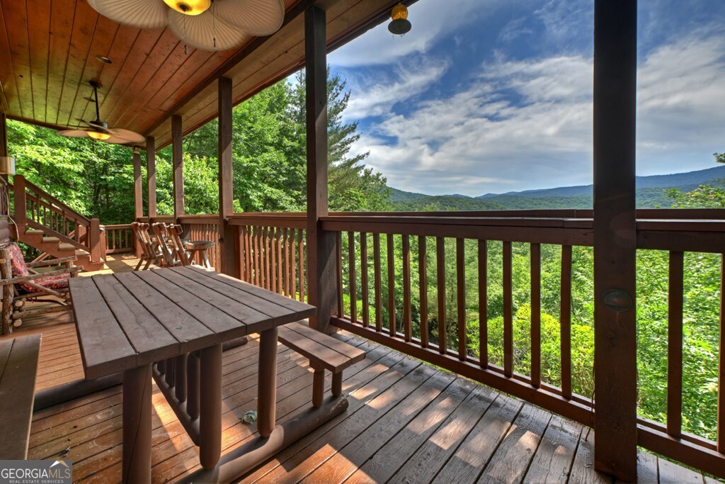 277 Hickory Nut Trail Property Photo 9