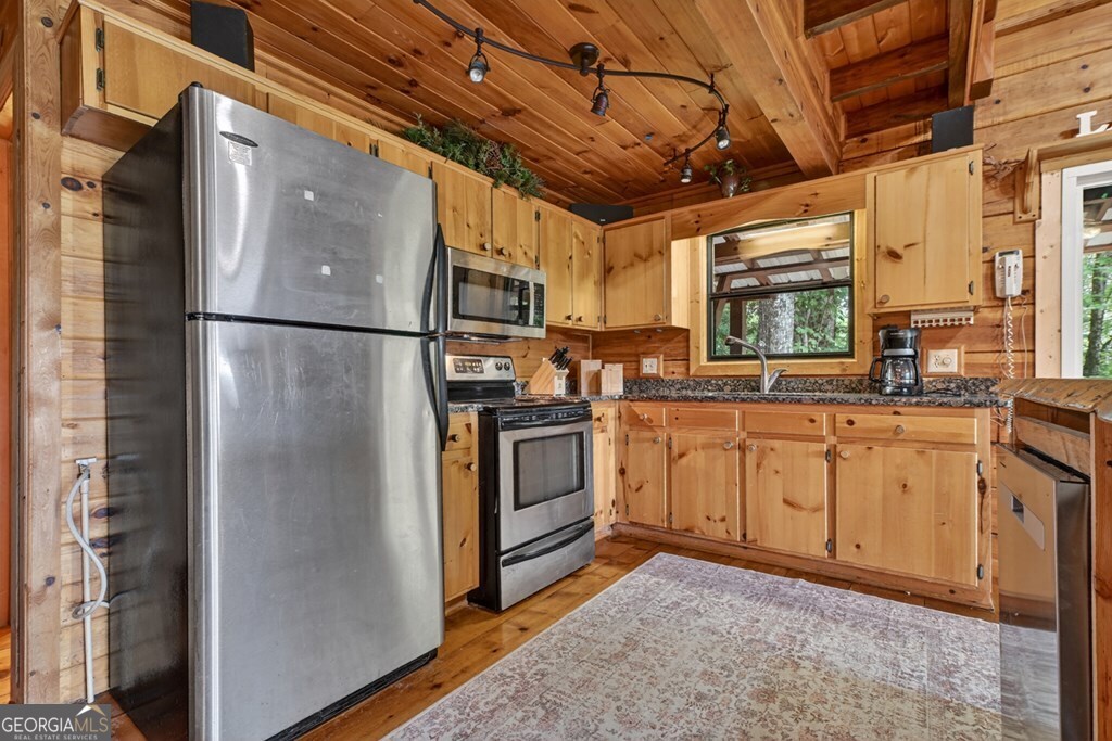 277 Hickory Nut Trail Property Photo 26