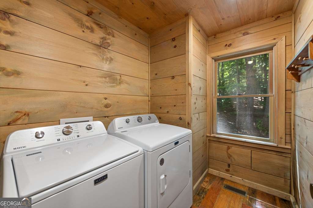 391 Little Bushy Head Road Property Photo 18