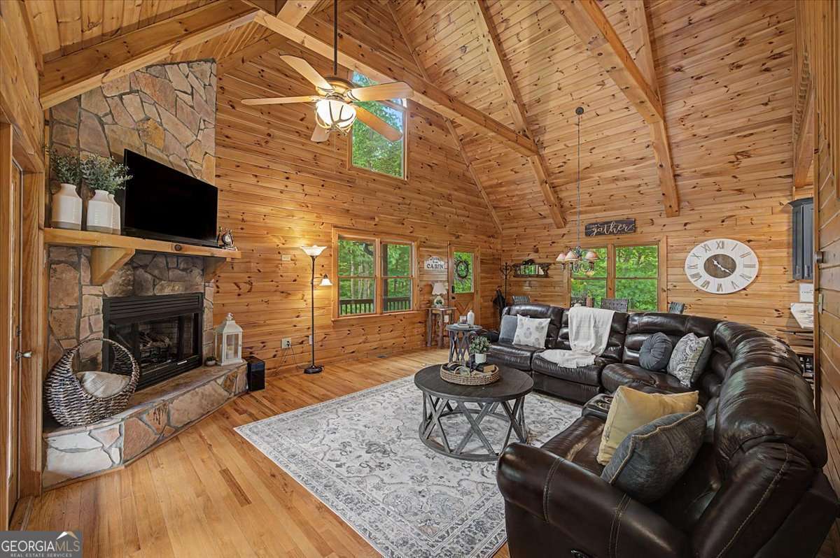 375 S Dream Catcher Property Photo 10