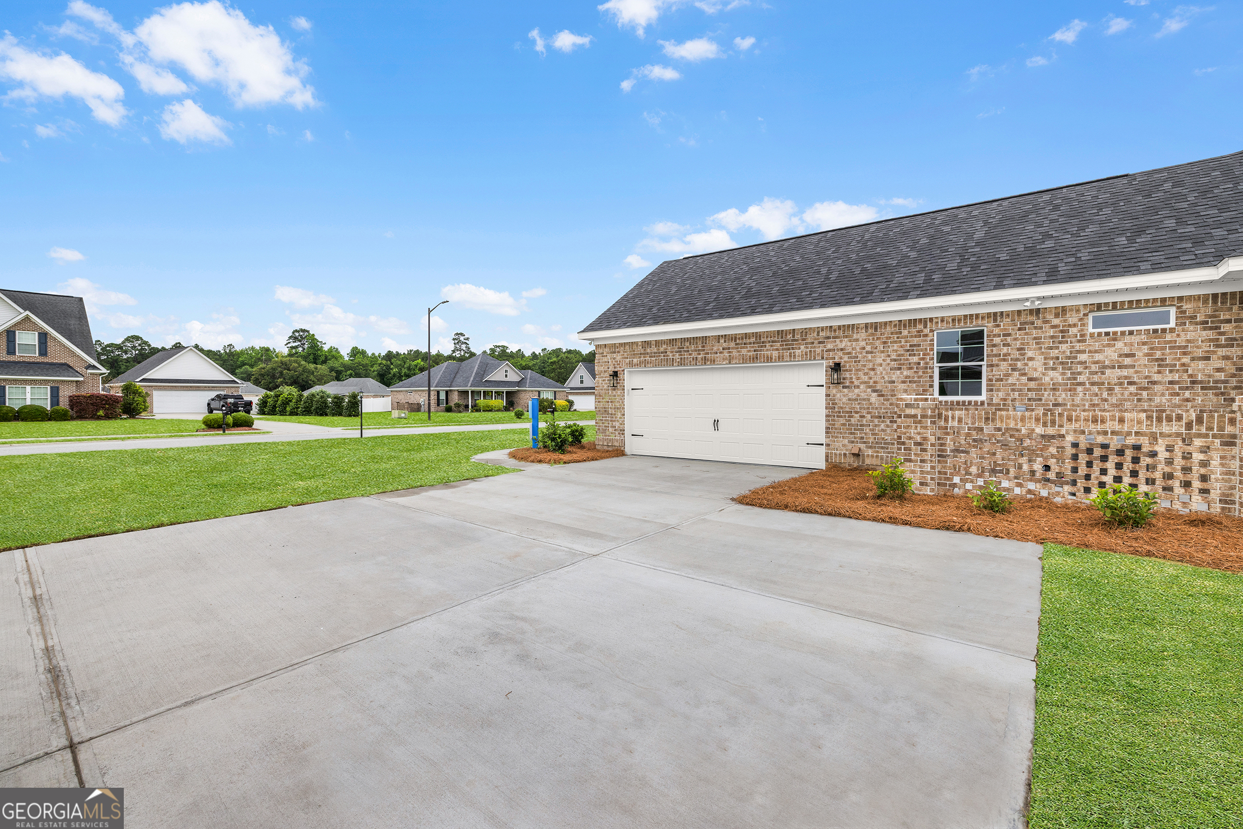 120 Stadium Drive Property Photo 6