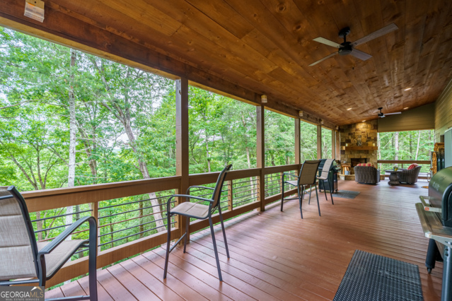 314 Lake View Lane Property Photo 8