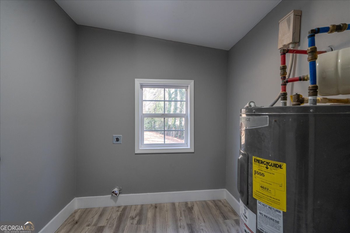 404 Walker Drive Property Photo 14