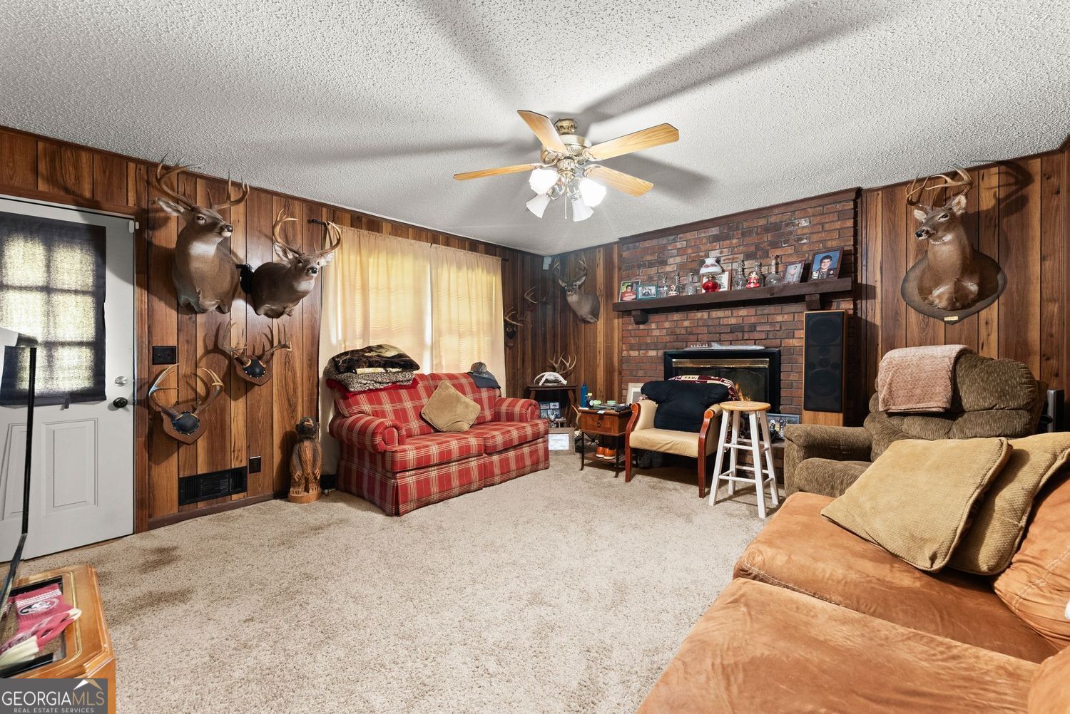 5590 Howard Road Property Photo 10