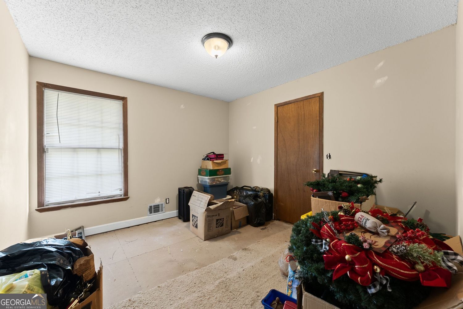 5590 Howard Road Property Photo 14