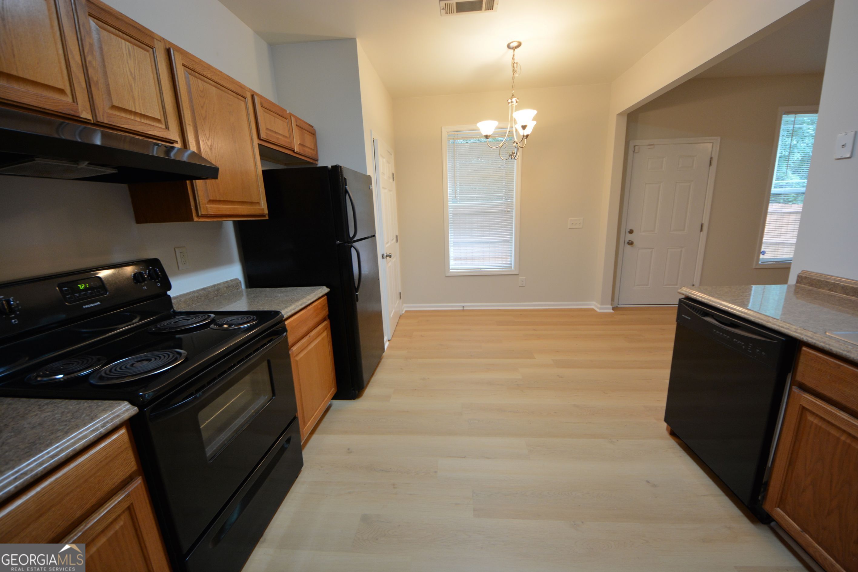 1550 Persimmon Trace Property Photo 24