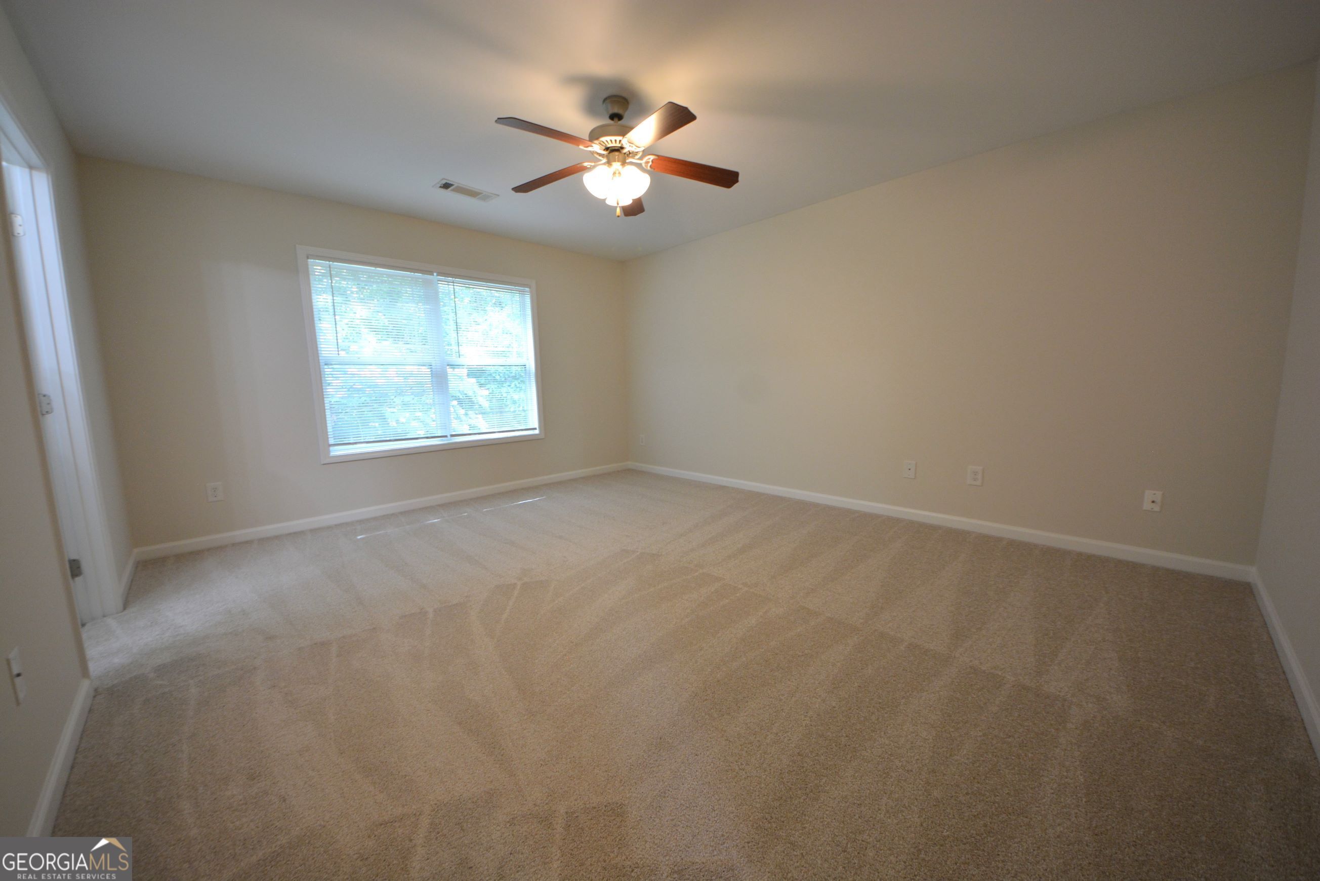 1550 Persimmon Trace Property Photo 29