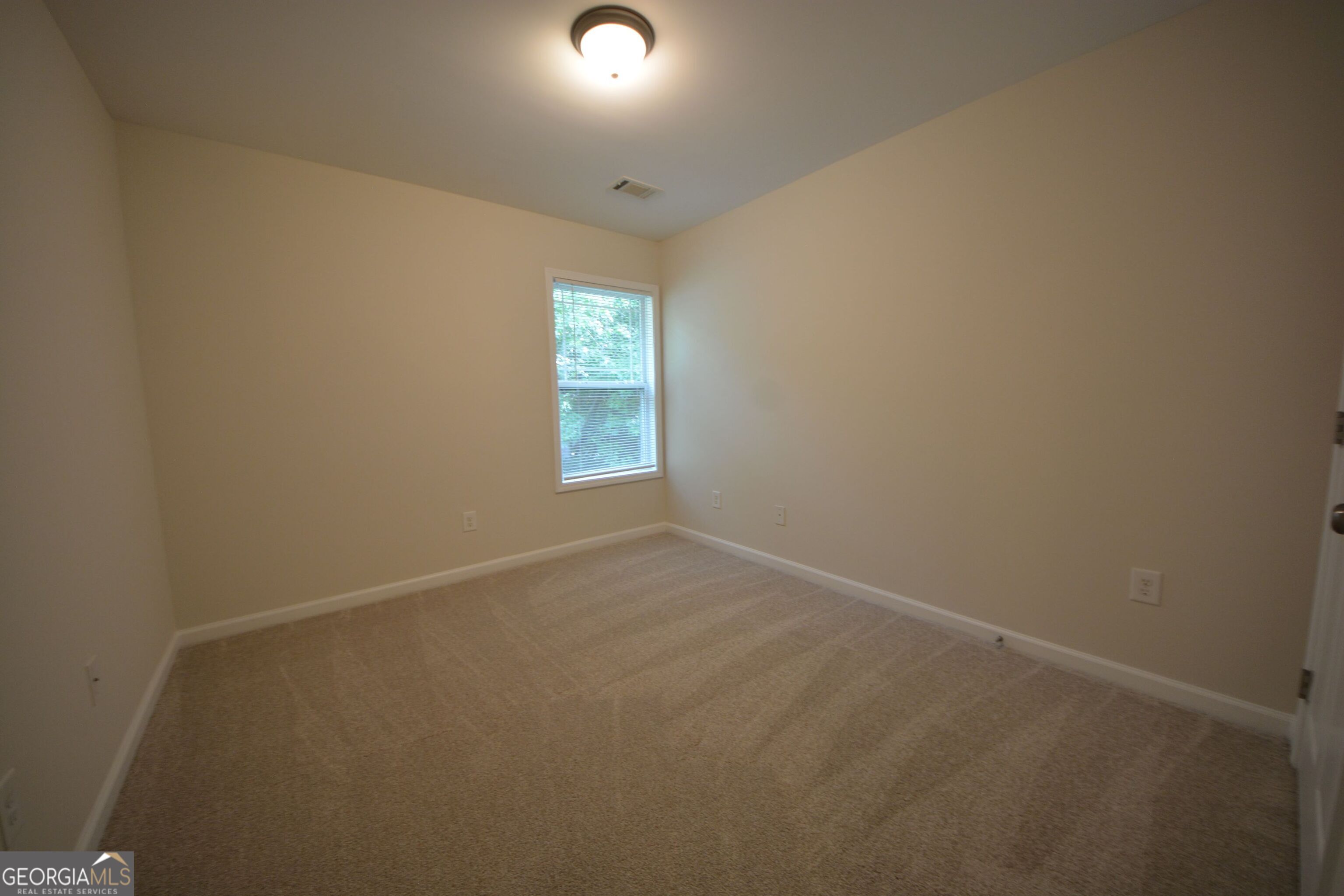 1550 Persimmon Trace Property Photo 34