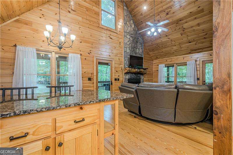 213 Moonshine Hollow Property Photo 13