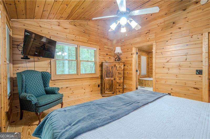 213 Moonshine Hollow Property Photo 25