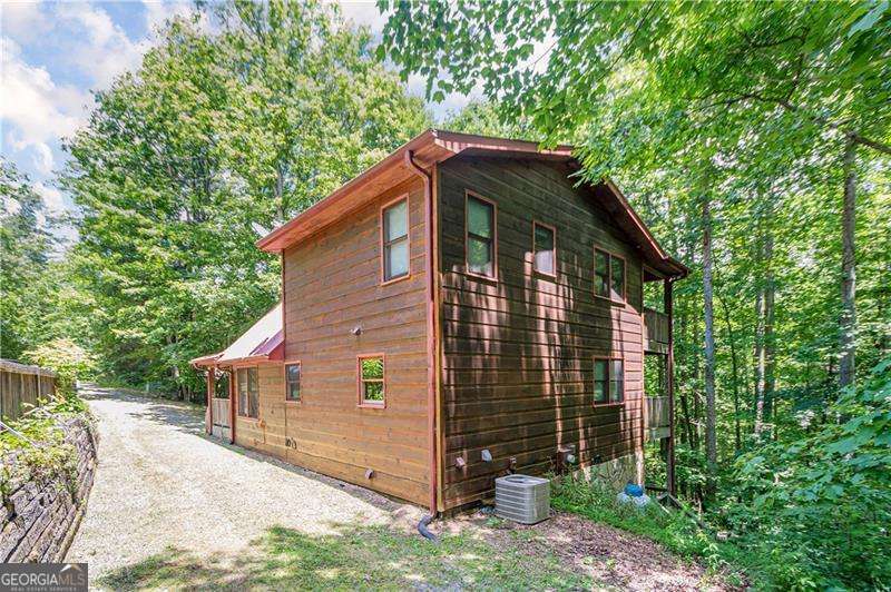 213 Moonshine Hollow Property Photo 54