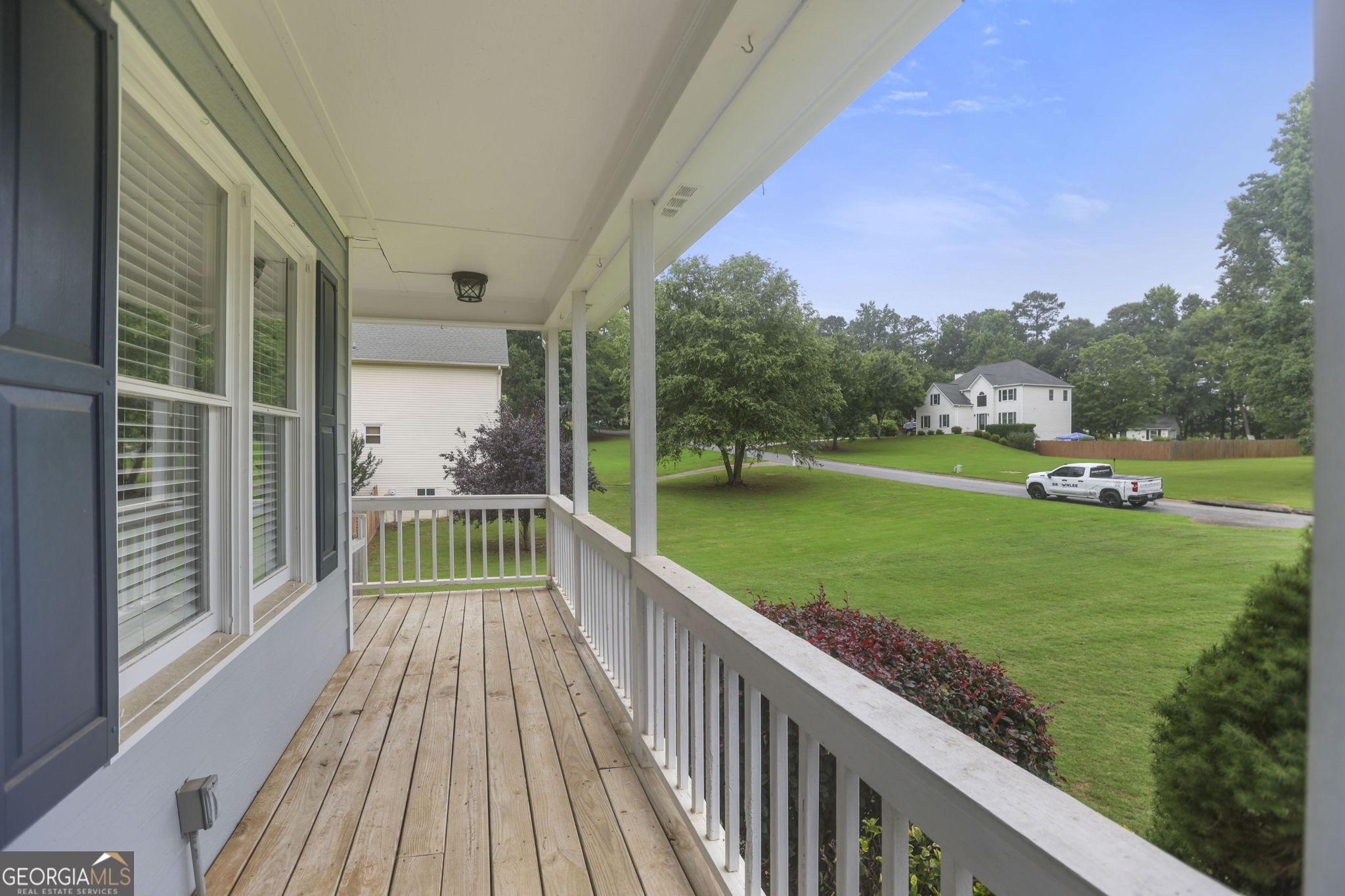 40 Springfield Drive Property Photo 5