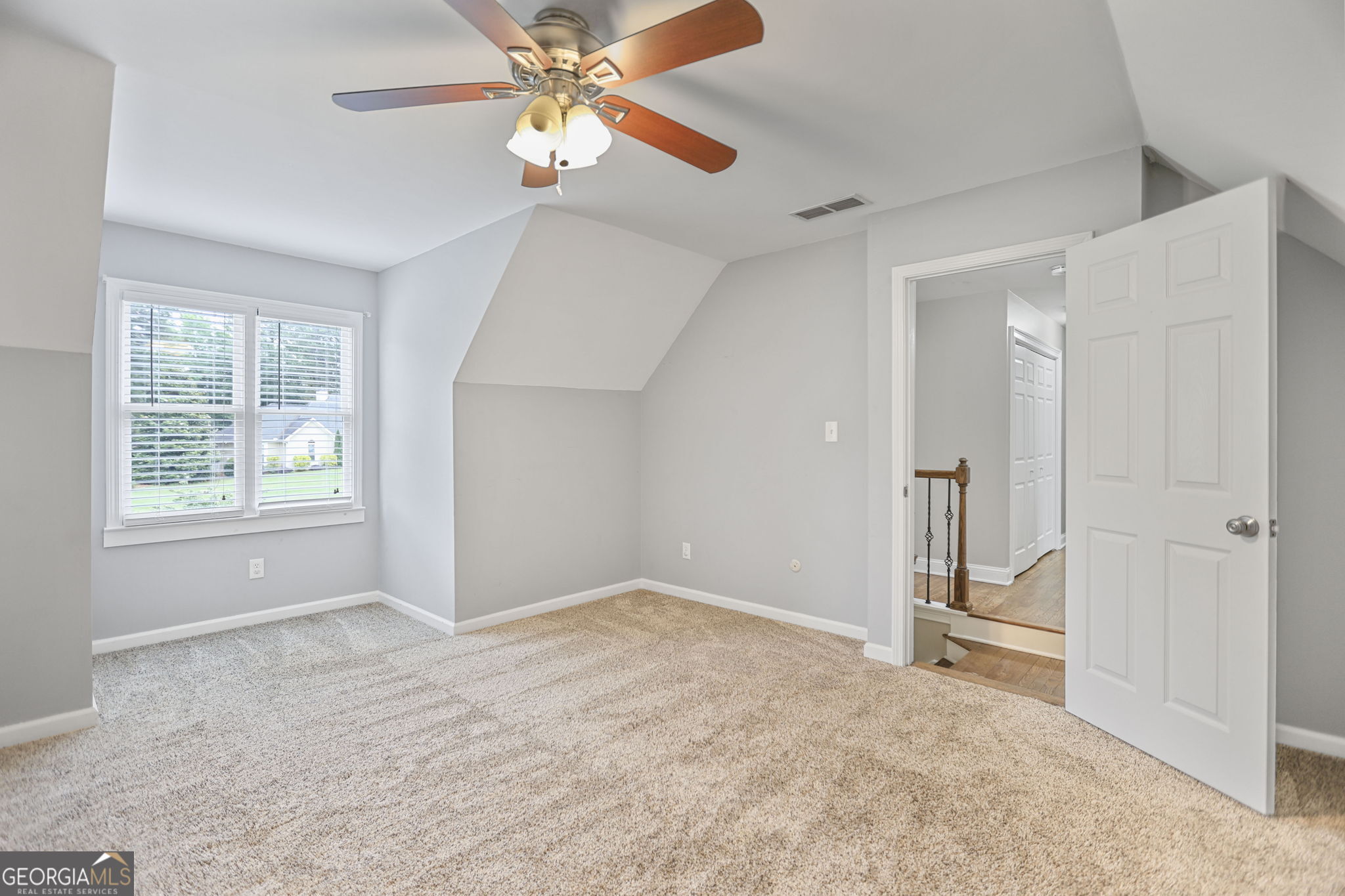 40 Springfield Drive Property Photo 28