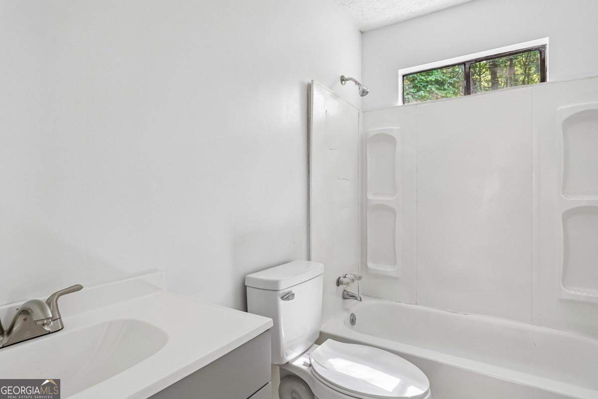2550 Big Oaks Drive Sw Property Photo 28