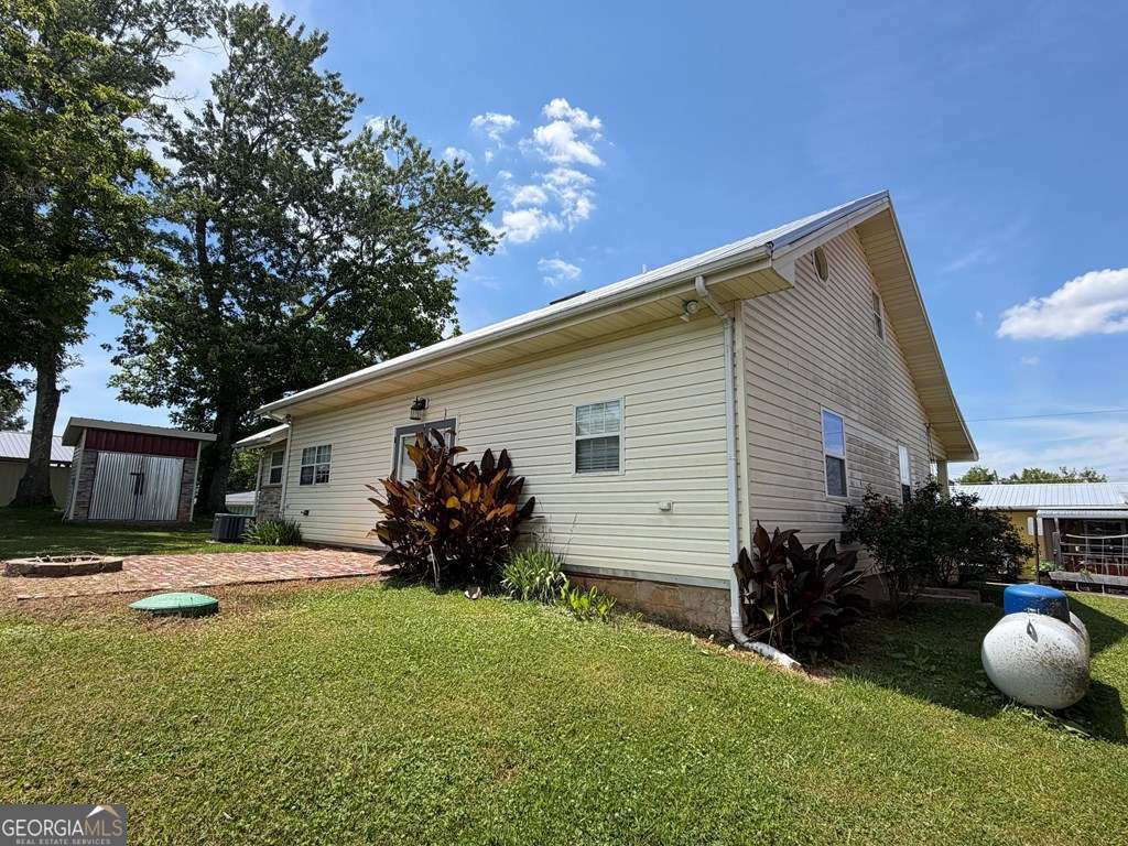 17 Town Square Road Property Photo 13