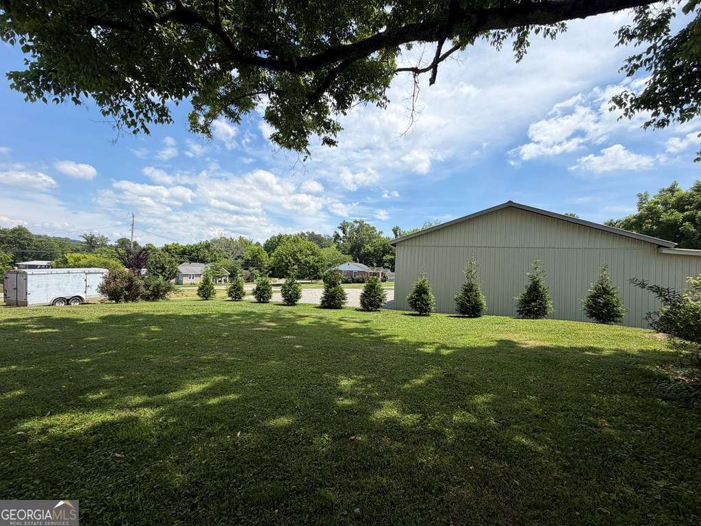 17 Town Square Road Property Photo 16
