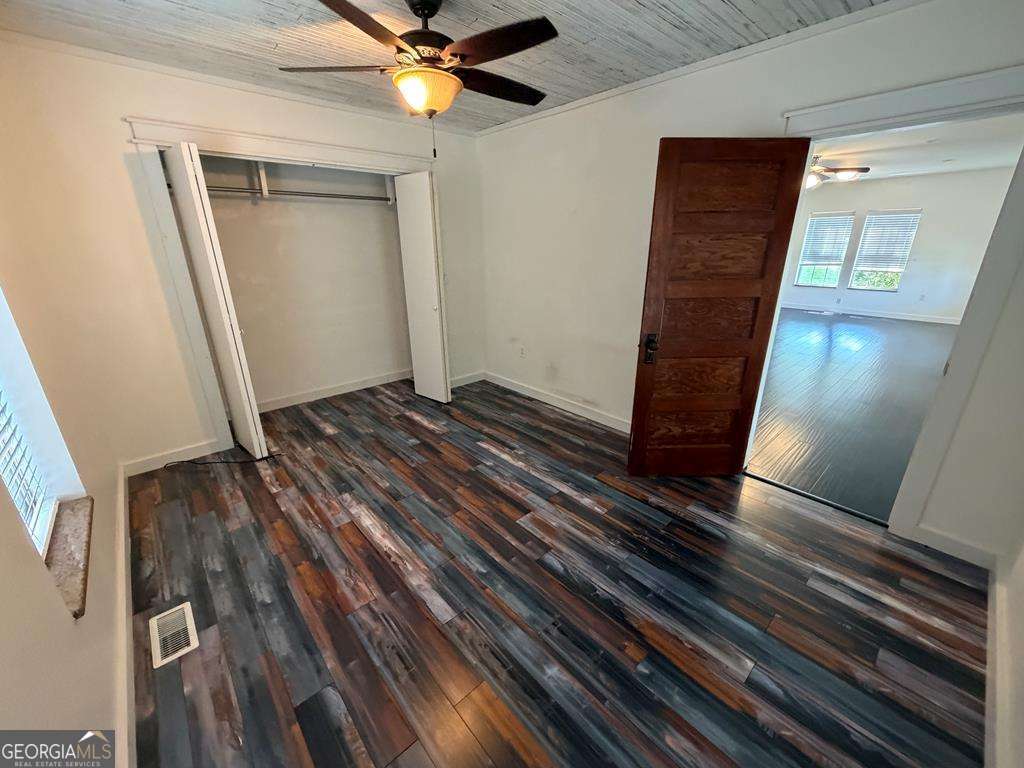 17 Town Square Road Property Photo 28