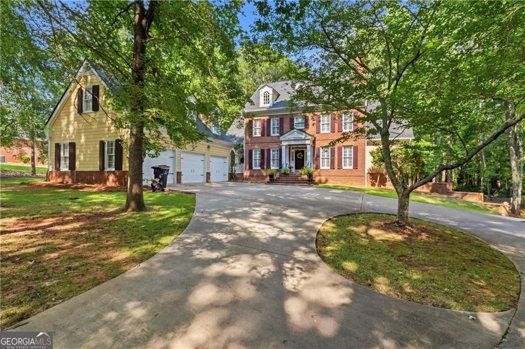 256 Westchester Drive Property Photo 1