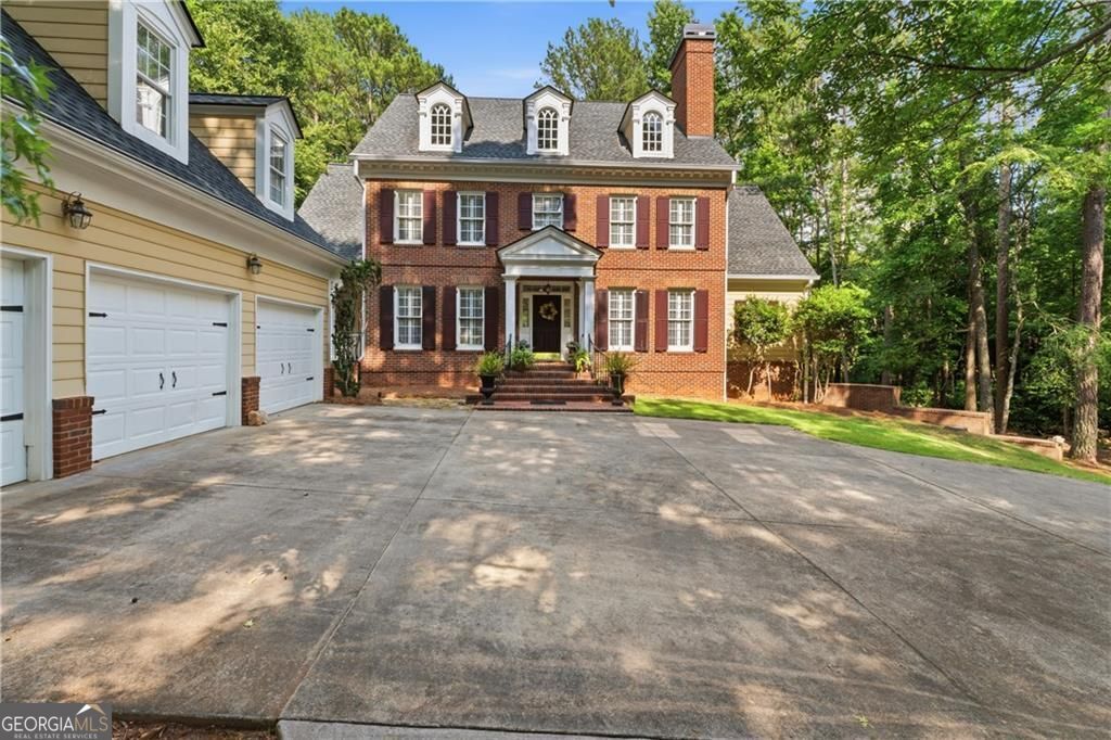 256 Westchester Drive Property Photo 2