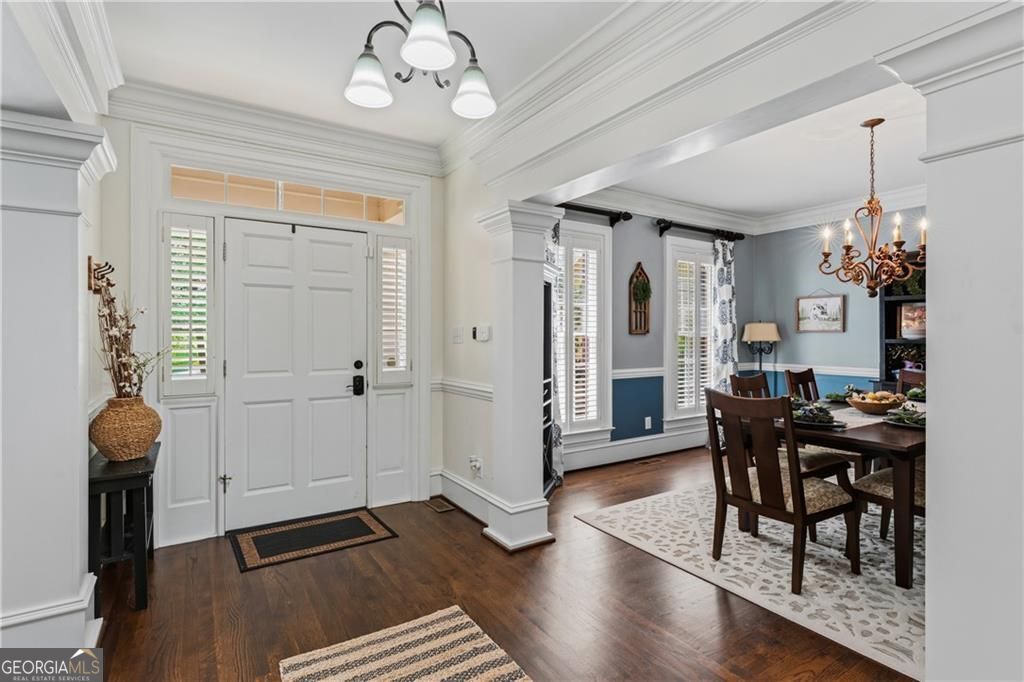 256 Westchester Drive Property Photo 3