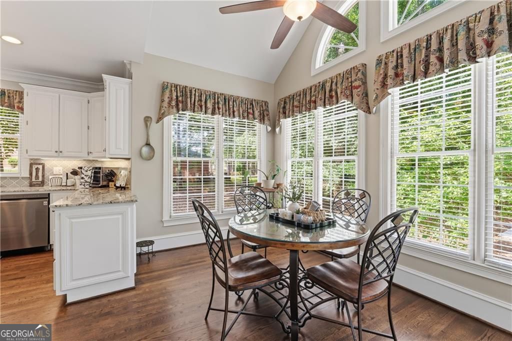 256 Westchester Drive Property Photo 10