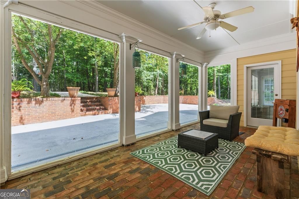 256 Westchester Drive Property Photo 28
