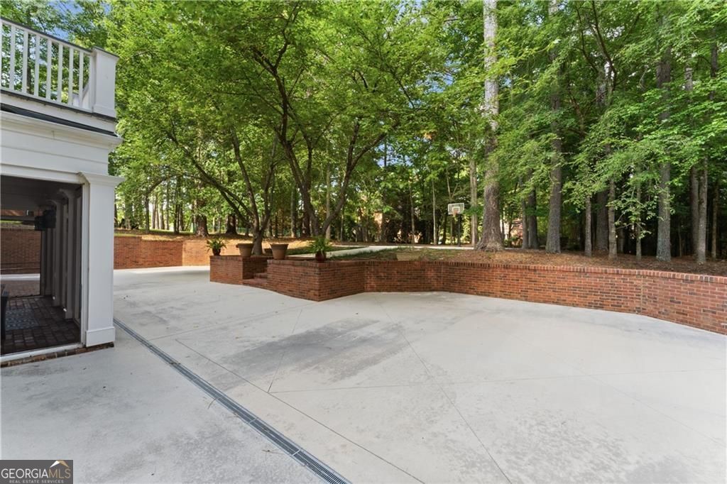 256 Westchester Drive Property Photo 33
