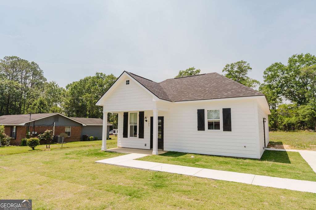 110 Pine Point Circle Property Photo 28