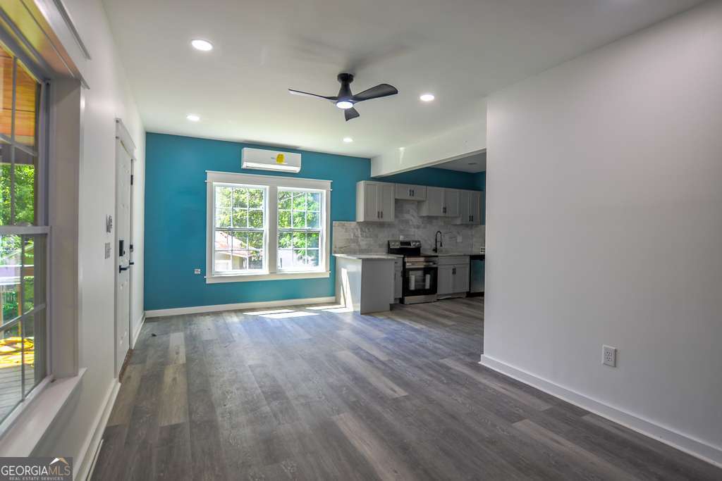 3 Roseway Circle Ne Property Photo 9