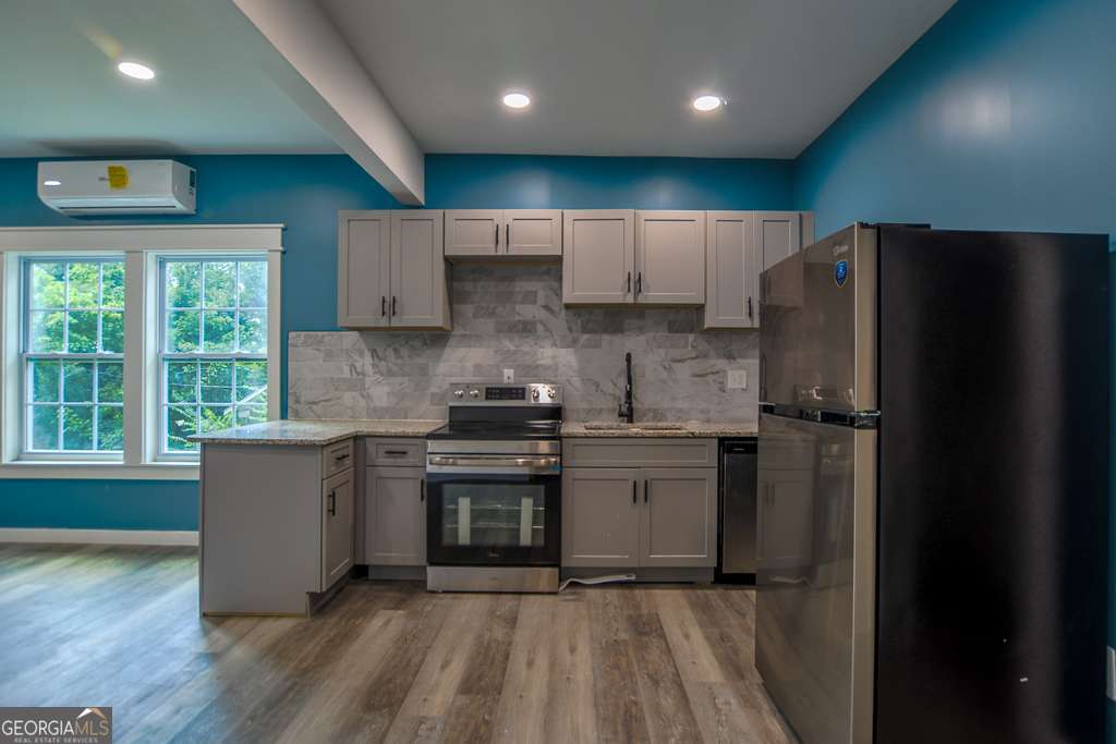 3 Roseway Circle Ne Property Photo 21
