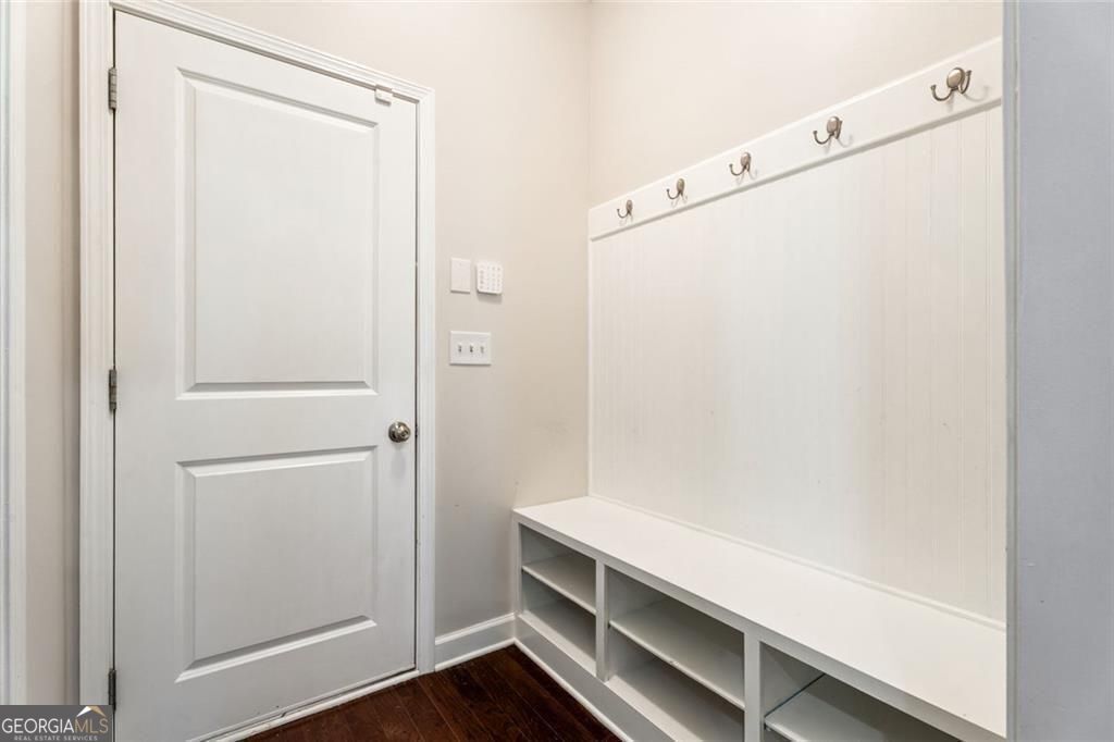 6263 Cedar Spring Lane Property Photo 24