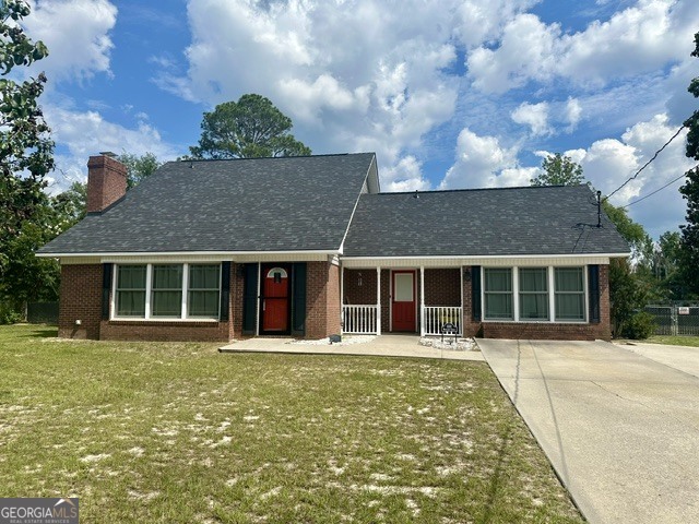 1332 Woodlawn Circle Property Photo 1