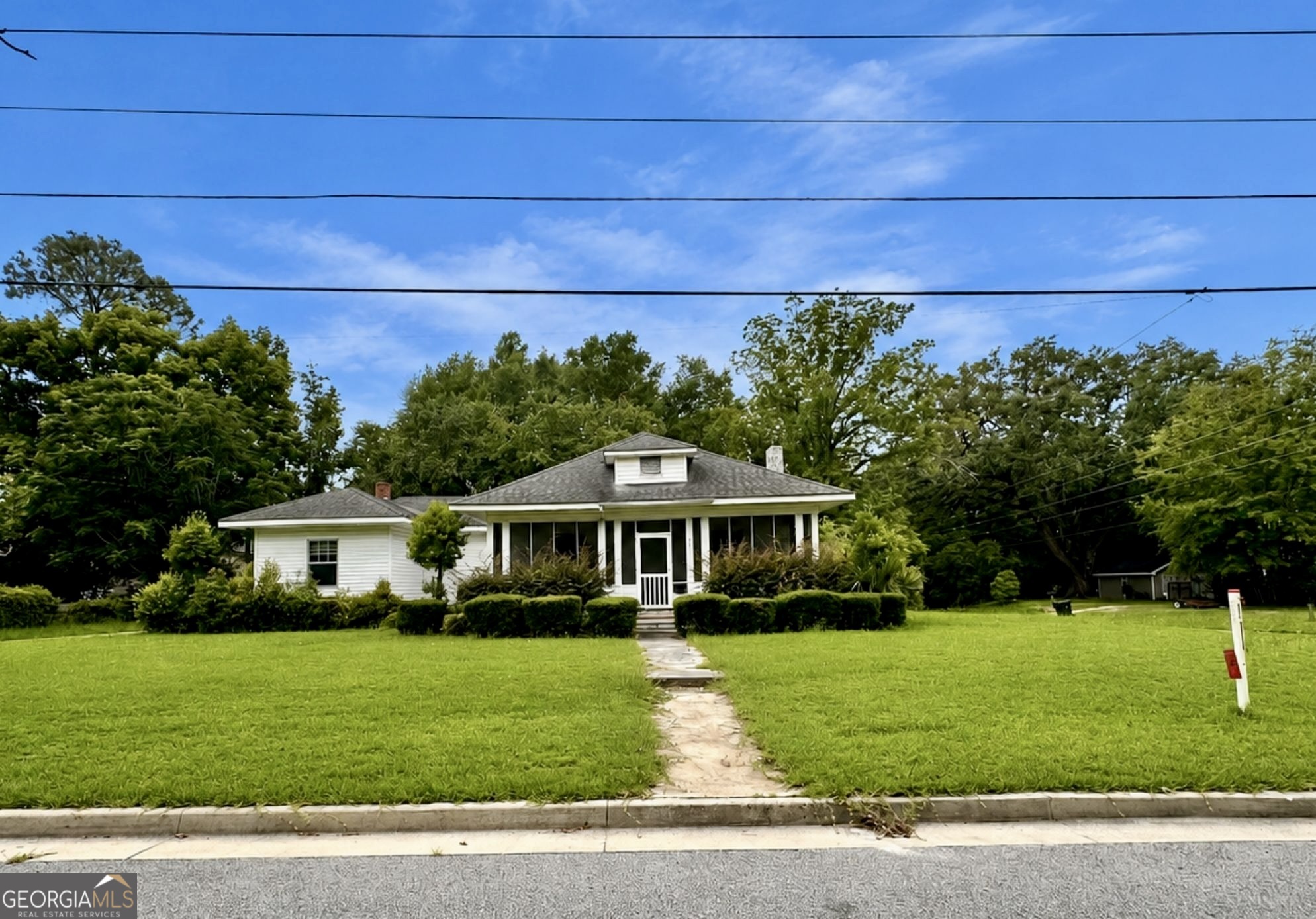 502 Dewey Street Property Photo 1