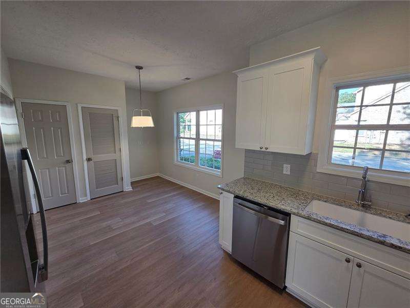 2555 Flat Shoals Road # 2701 Property Photo 9