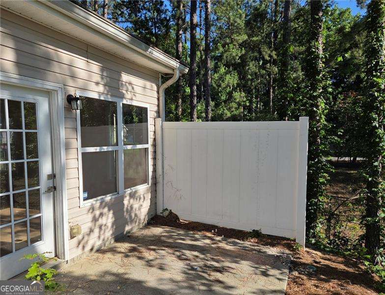 2555 Flat Shoals Road # 2701 Property Photo 23