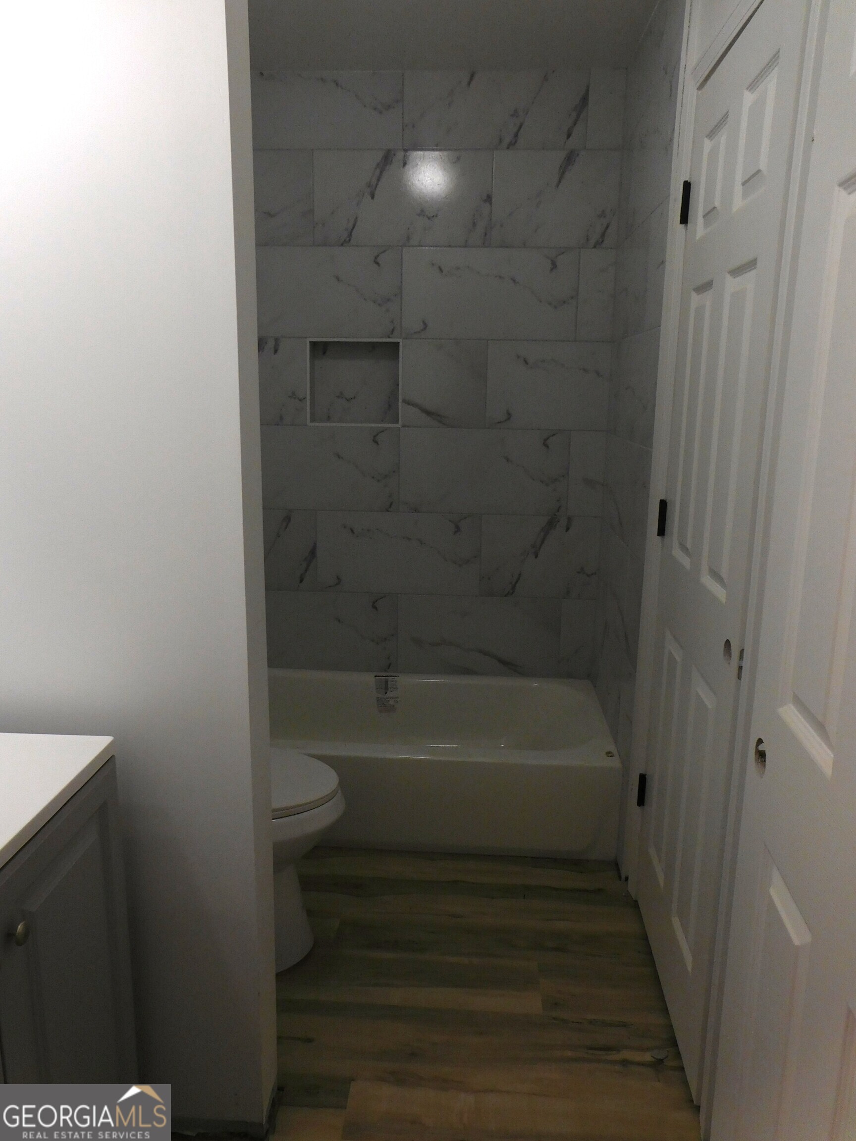 1286 Britain Drive Property Photo 16